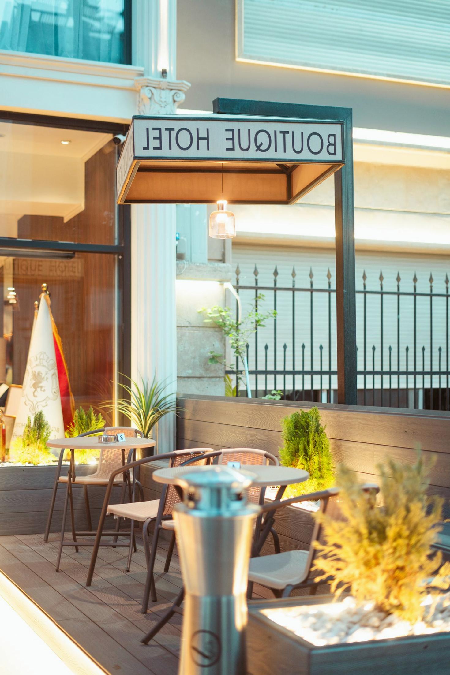 Boutique hotel lounge